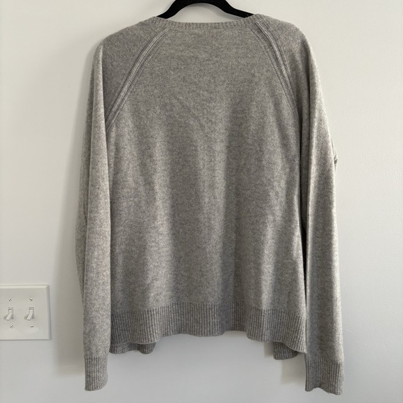 8Piece Bundle Of Talbots Women's XL Pure Cashmere Sweaters, Gray,Tan,Blue,Peach - Picture 9 of 16